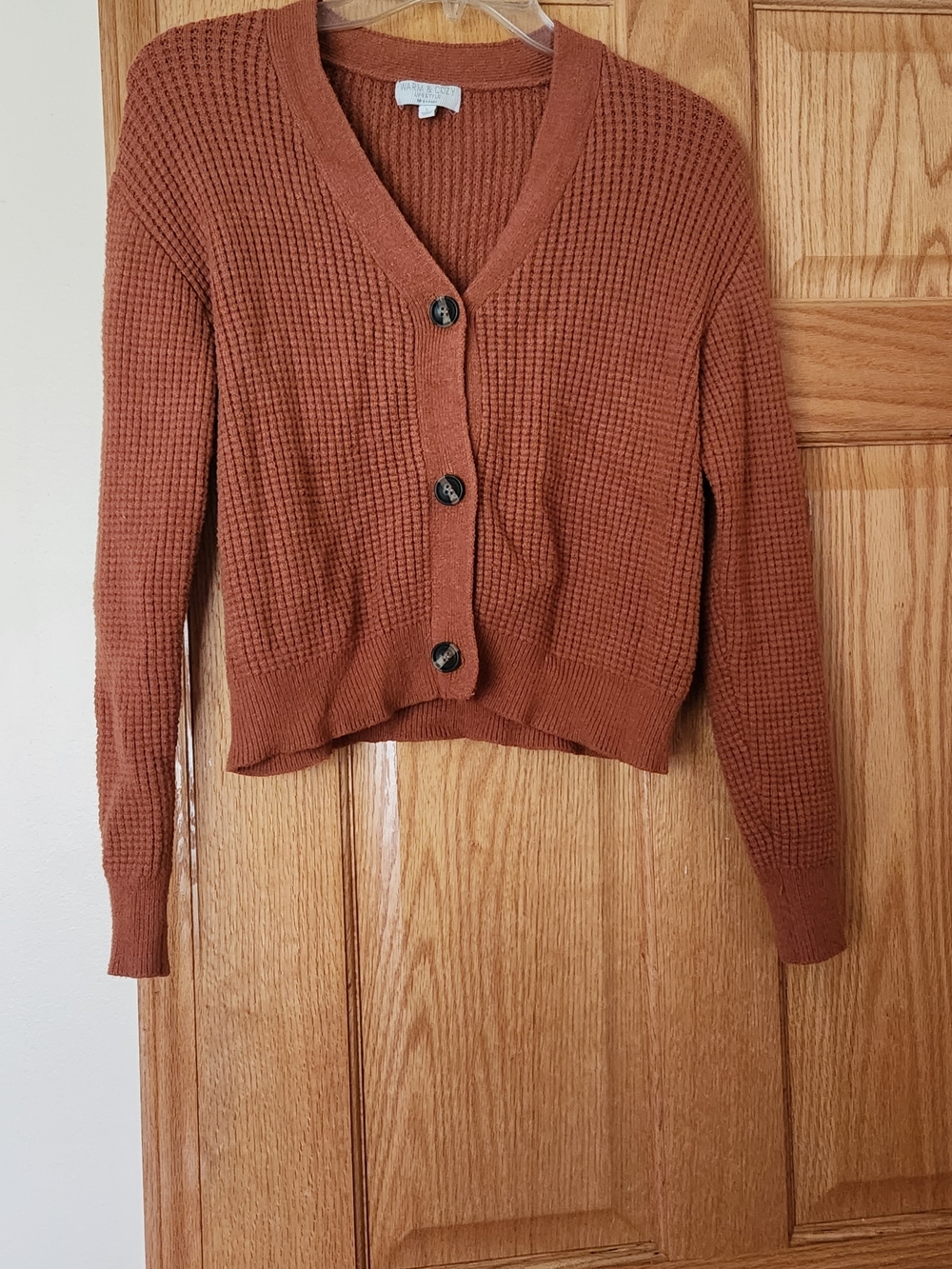 Cropped Waffle-Knit Button Cardigan in Rust
